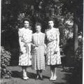 1945-Robert-Rhombs-WithAnnaJeanneMotherNivelle-Glons-Belgium-026.jpg